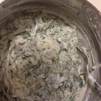 Cool and Creamy Spinach Dip