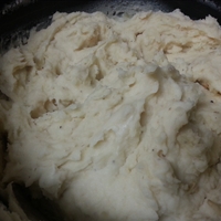 Crockpot Garlic Mashed Potatoes Crockpot Garlic Mashed Potatoes