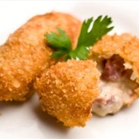 Croquetas de Jamon (Spanish Ham Croquettes)