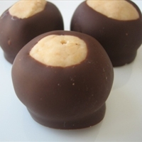 Debbies Buckeyes (peanut butter balls) Debbies Buckeyes (peanut butter balls)