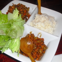 Five-Spice Turkey & Lettuce Wraps