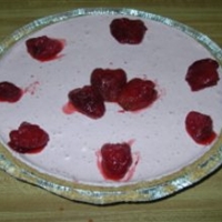 Frosty Strawberry Cream Pie