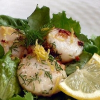 Garliky Lemon Scallops