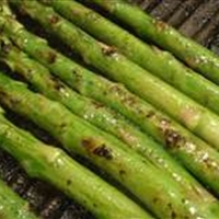 Grilled Asparagus with Gorgonzola Butter Grilled Asparagus with Gorgonzola Butter