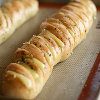 Hasselback Garlic Cheesy Bread