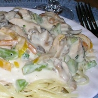 Hunters Chicken Alfredo