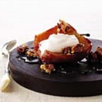 Maple-Walnut Apple Crisp