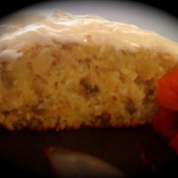 Nutty Piñacoco cake