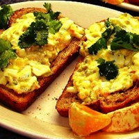 Old-Fashioned Egg Salad