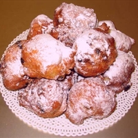 Oliebollen - Dutch Doughnuts