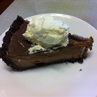 Oreo Dulce de Leche Pie - Slow cooker caramel