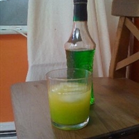 Pearl Diver