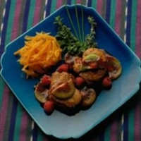Pork Tenderloin Medallions with Raspberry Sauce Pork Tenderloin Medallions with Raspberry Sauce