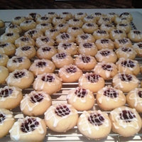 Raspberry Almond Shortbread Thumbprints
