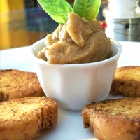Roasted Garlic Bread Spread