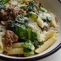 Sausage Meat and Spinach Pasta