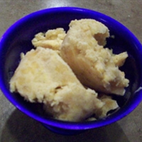 Simple Peach Ice Cream