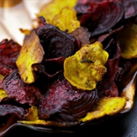 Simple Salted Beet Chips