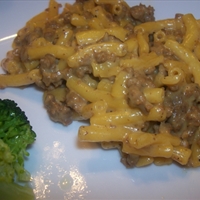 Skillet Mac and Cheeseburger