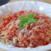 Spaghetti with Fresh Tomato Sauce