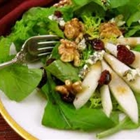 Spinach & Pear Salad