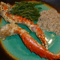 Steamed Lemon Grass Crab Legs