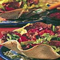 Stir-Fried Beef Salad in Tortilla Cups