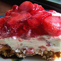 Strawberry Pretzel Salad