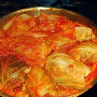 Syrian Cabbage Rolls (Mihshee Malfoof bi Burghul)