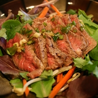 Thai-Style Grilled Beef Salad