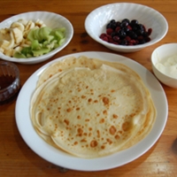 Thin buttermilk pancakes