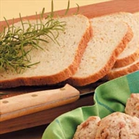 Rosemary Cheddar Bread