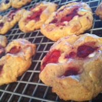 White chocolate raspberry cheesecake cookies White chocolate raspberry cheesecake cookies