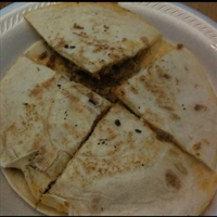 Zoot's Cheesy Cheddar Chorizo y Juevos Quesadillas