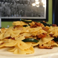 Zucchini and Bacon Pasta (5) Zucchini and Bacon Pasta (5)
