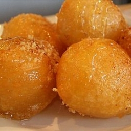 Greek Honey Puffs - Loukoumades