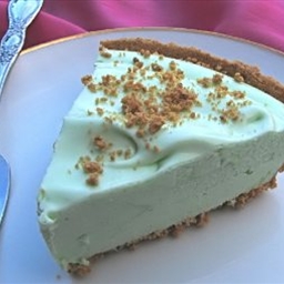 Key Lime Pie (Weight Watchers) 3 pts per slice